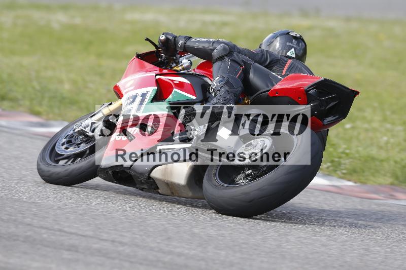 /15 13.05.2025 Max Racing ADR/Gruppe gruen/63